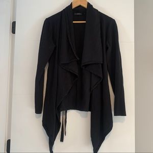 Cyrus | Open Flowy Black Sweater